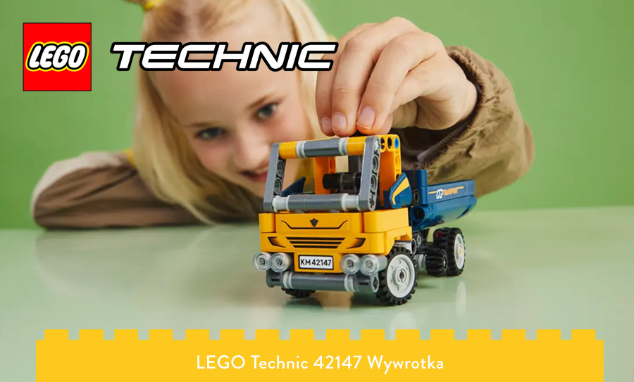 Dziewczynka bawiąca się wywortką LEGO Technic